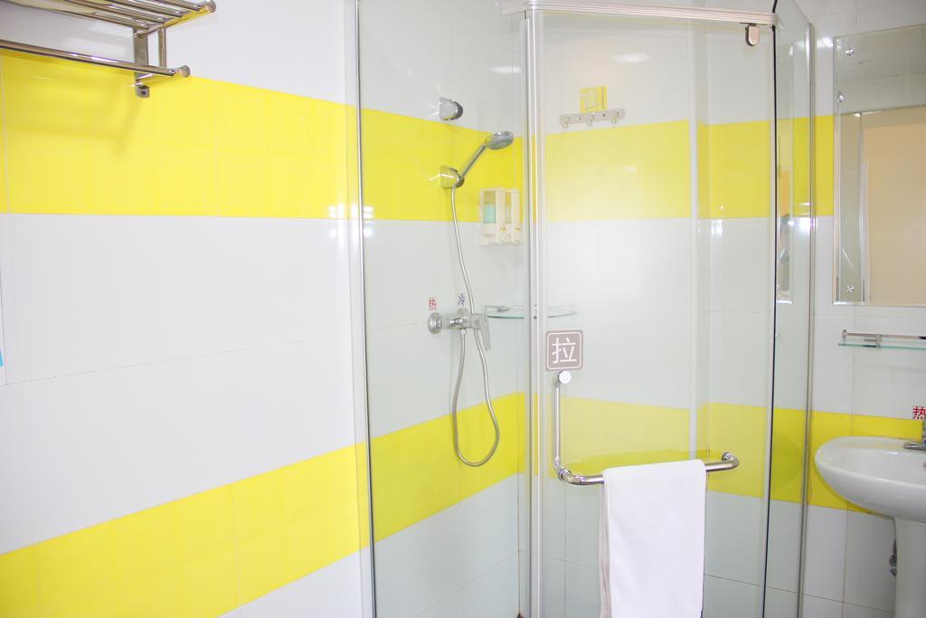 7Days Inn Guangzhou Luochongwei Fu Li Ban Dao Exterior photo