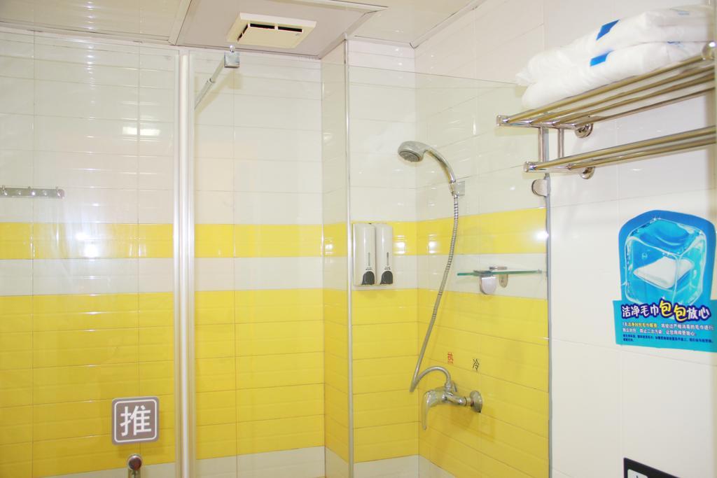 7Days Inn Guangzhou Luochongwei Fu Li Ban Dao Exterior photo