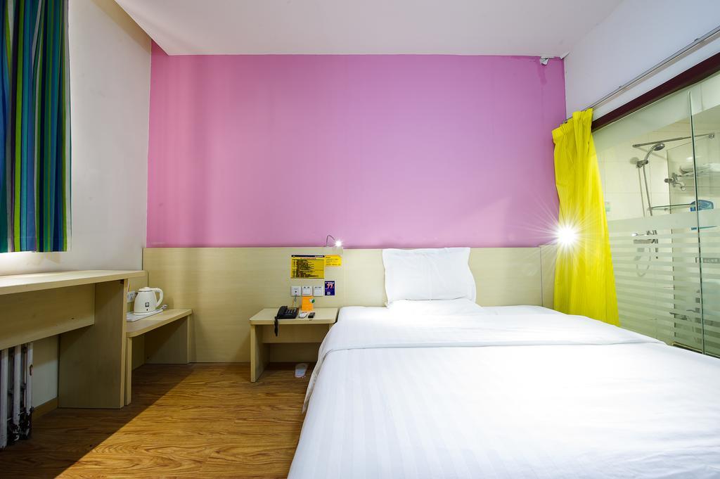 7Days Inn Guangzhou Luochongwei Fu Li Ban Dao Exterior photo