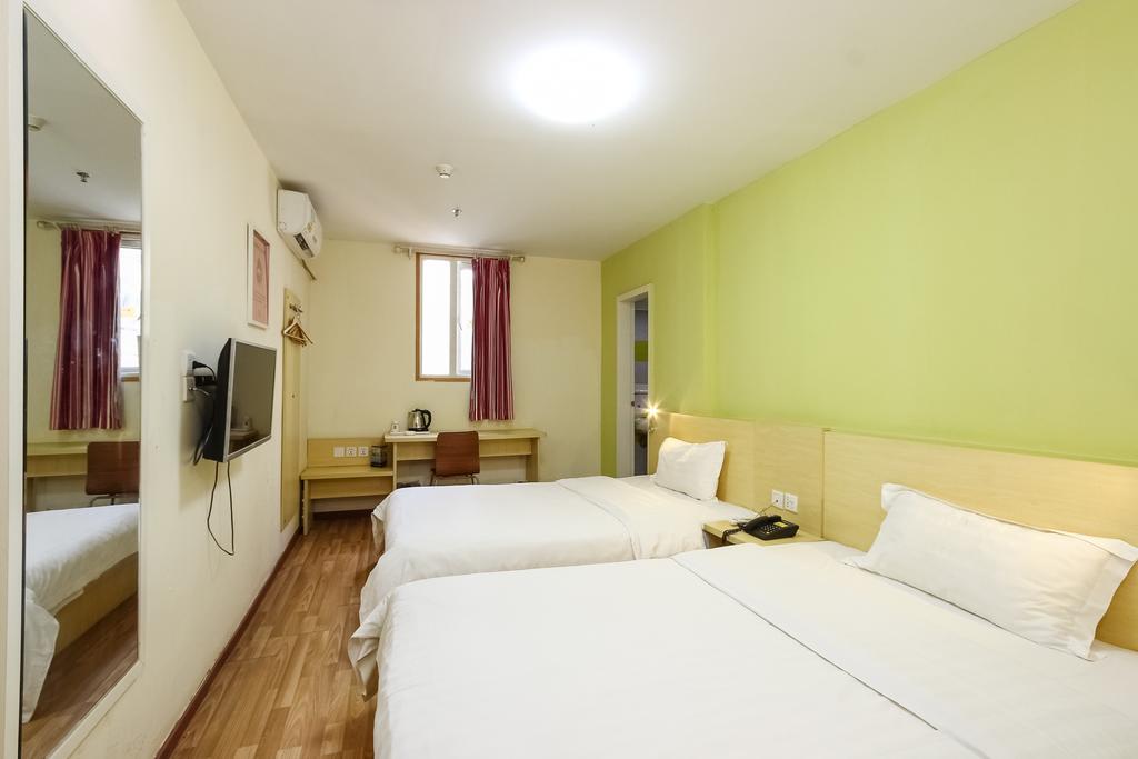 7Days Inn Guangzhou Luochongwei Fu Li Ban Dao Exterior photo