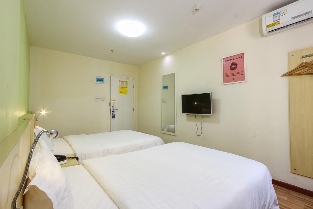 7Days Inn Guangzhou Luochongwei Fu Li Ban Dao Exterior photo
