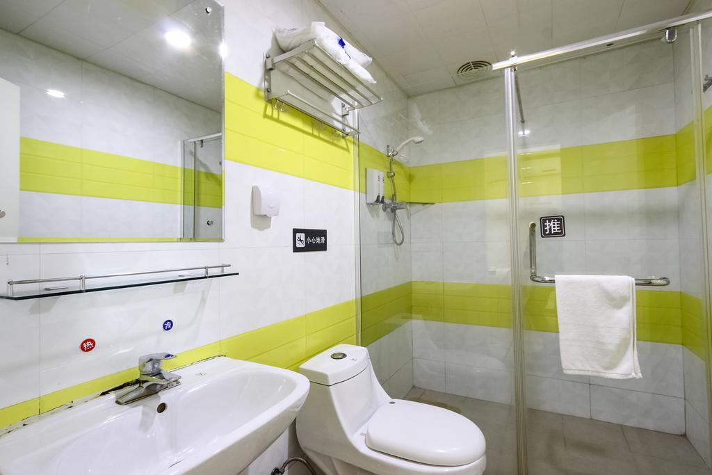 7Days Inn Guangzhou Luochongwei Fu Li Ban Dao Exterior photo