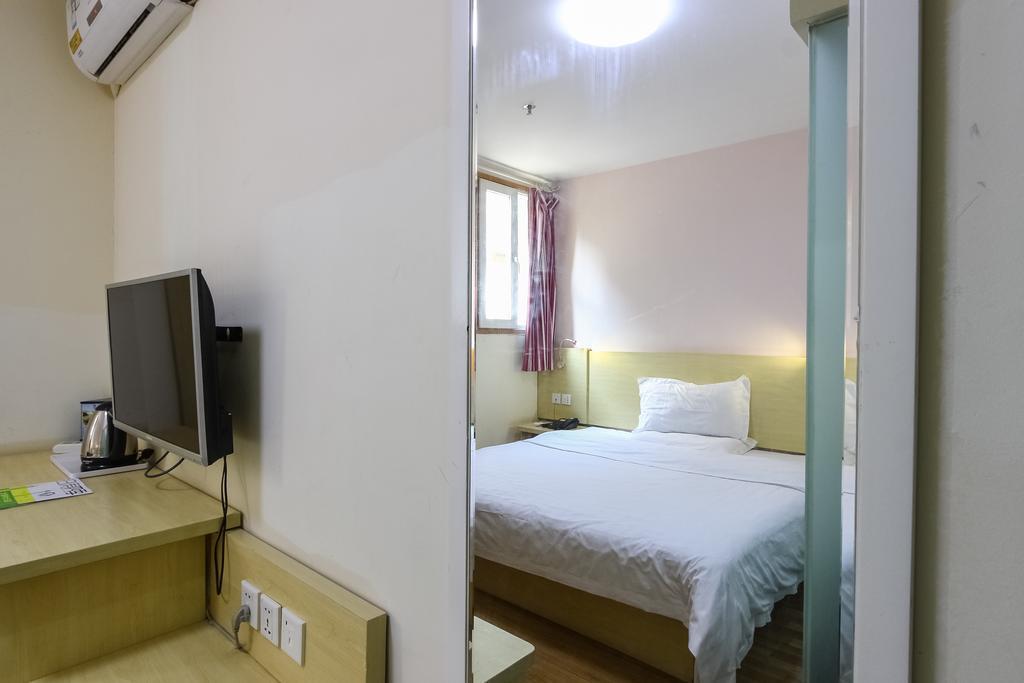 7Days Inn Guangzhou Luochongwei Fu Li Ban Dao Exterior photo